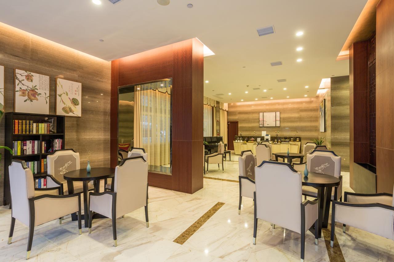 Metropolo Jinjiang Xuzhou Railway Station Suning Plaza Chudu Hotell Exteriör bild