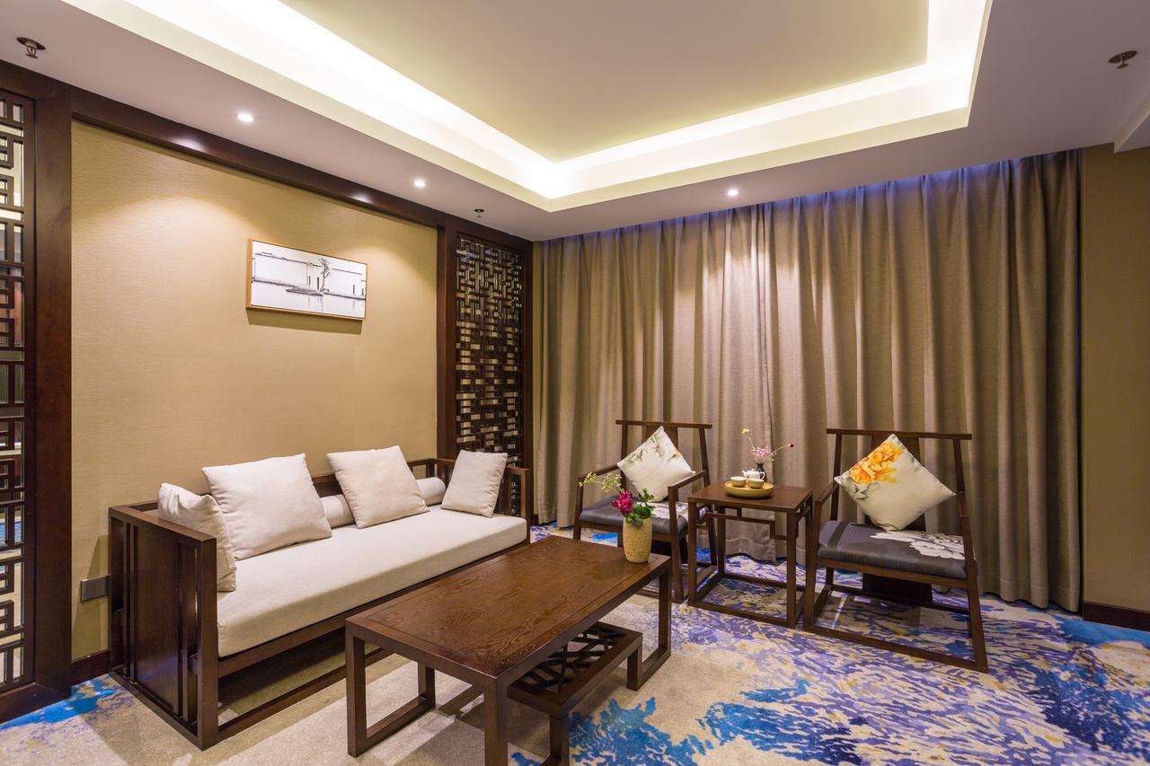 Metropolo Jinjiang Xuzhou Railway Station Suning Plaza Chudu Hotell Exteriör bild